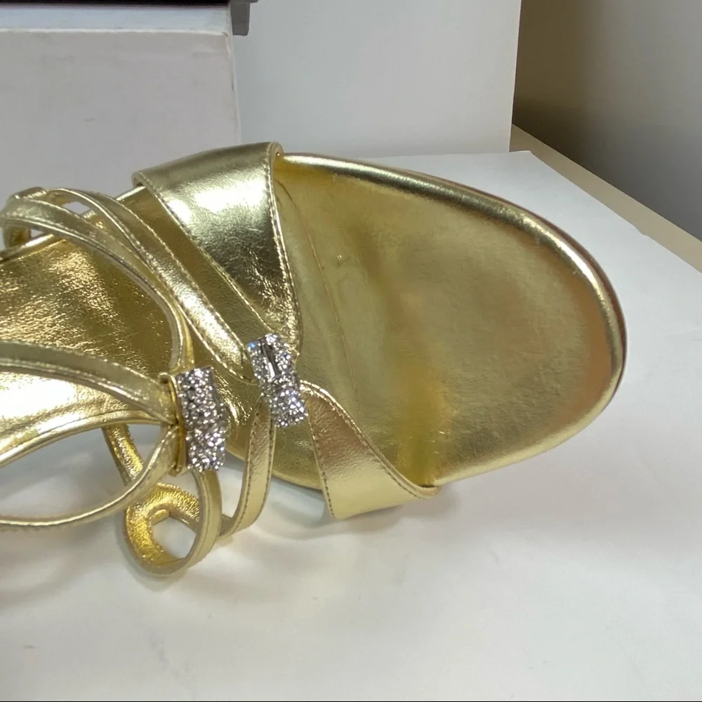 NWT Gucci crystal gold Milady sandals 7.5
